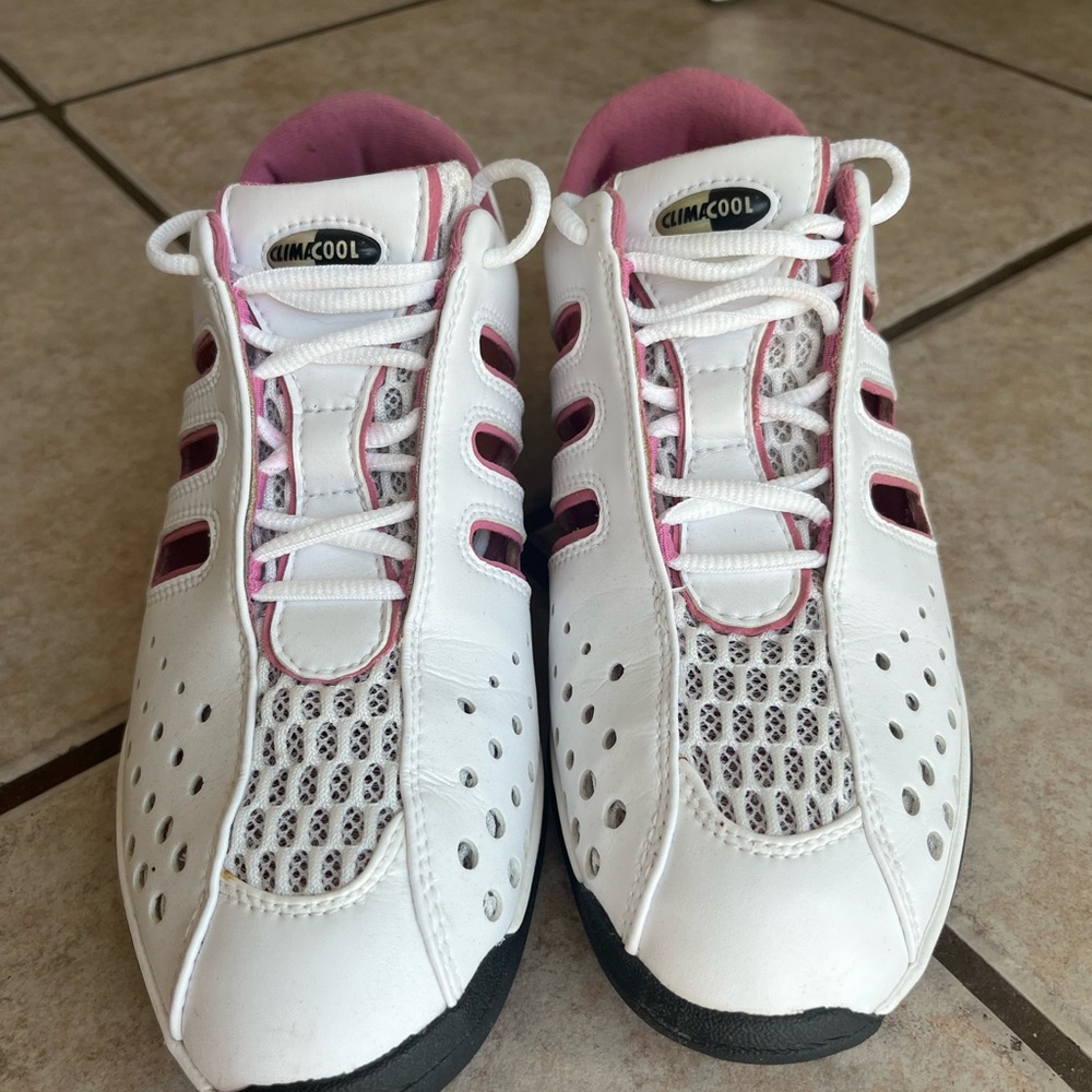 Adidas Climacool golf cleats woman’s Size 8 1/2